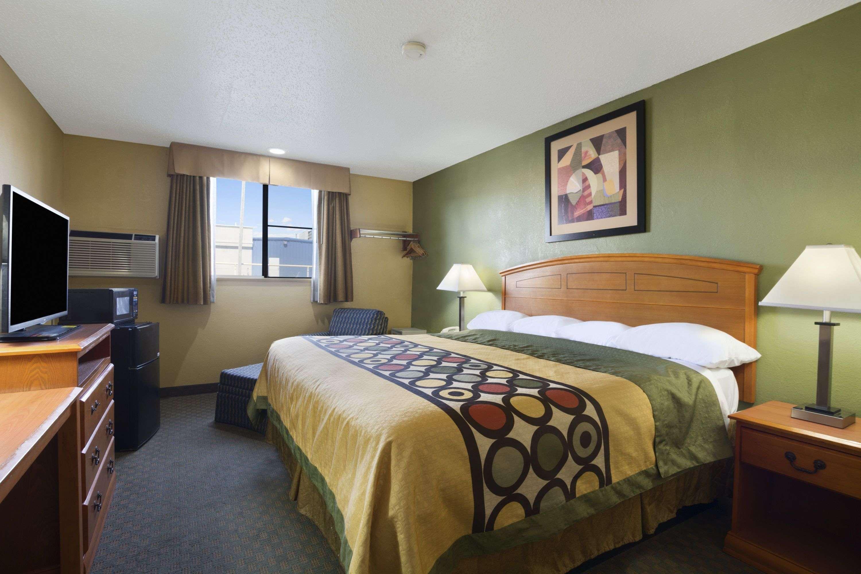Super 8 By Wyndham Amarillo Hotel Buitenkant foto