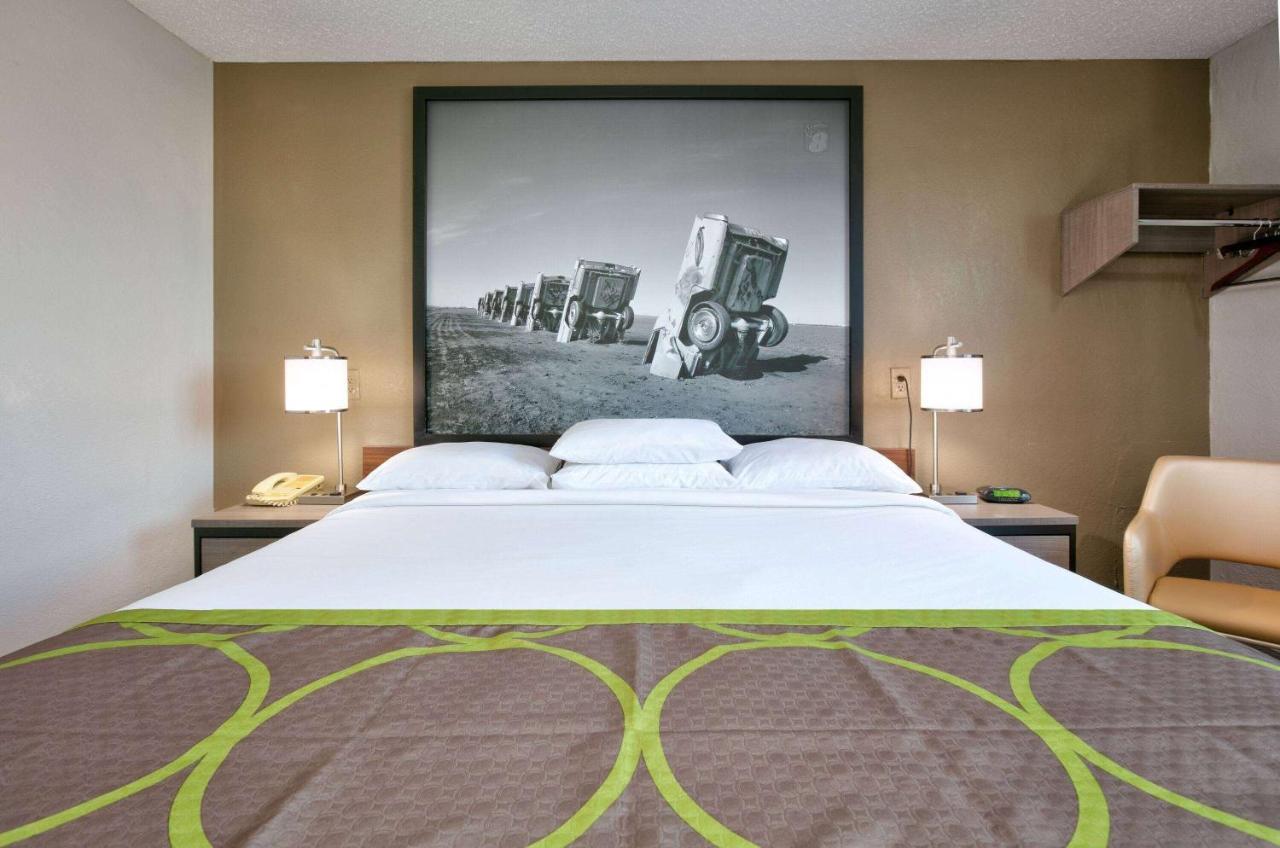 Super 8 By Wyndham Amarillo Hotel Buitenkant foto