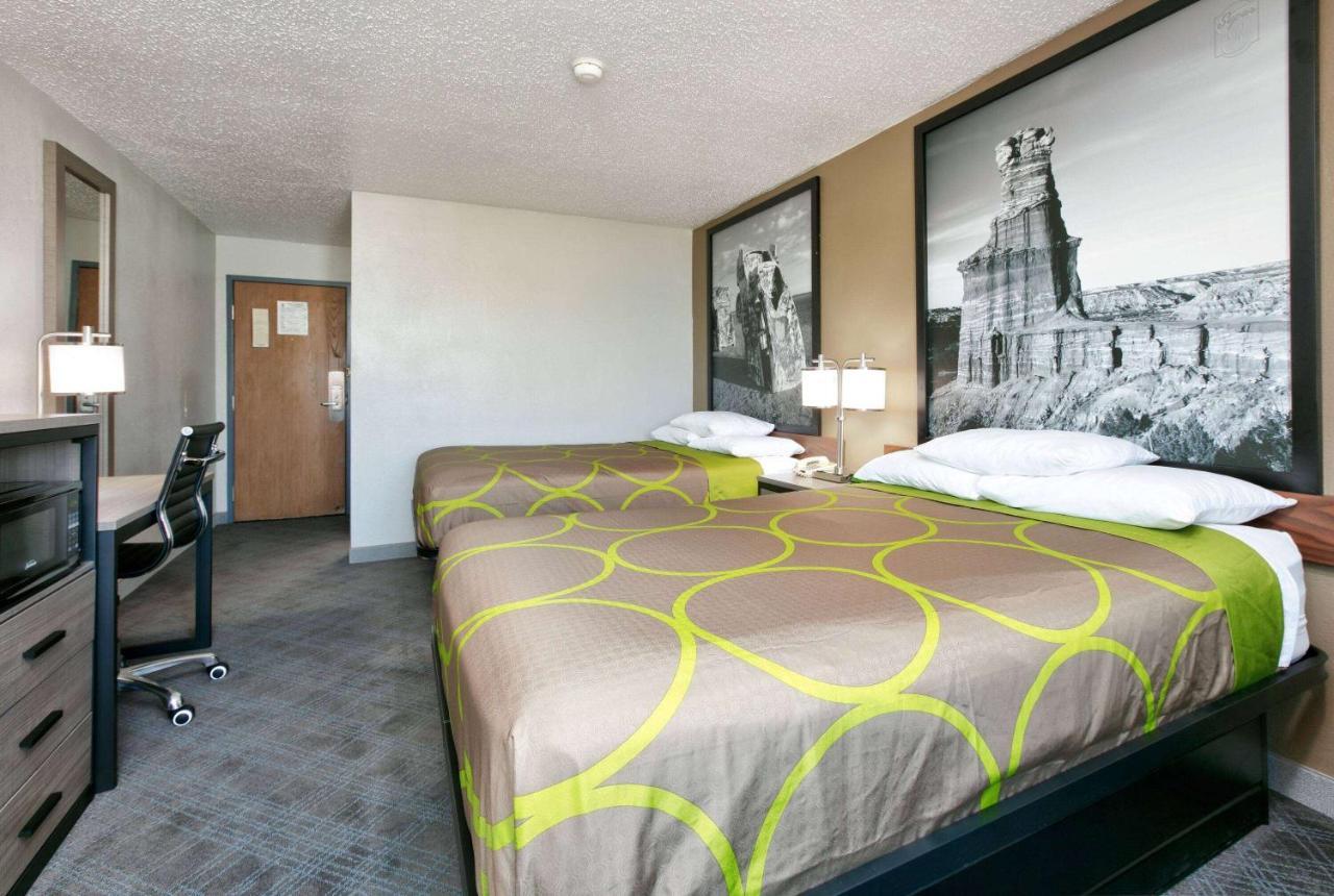 Super 8 By Wyndham Amarillo Hotel Buitenkant foto